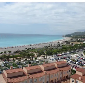 Con Terraza, Vistas Playa Y Montana Appartement
